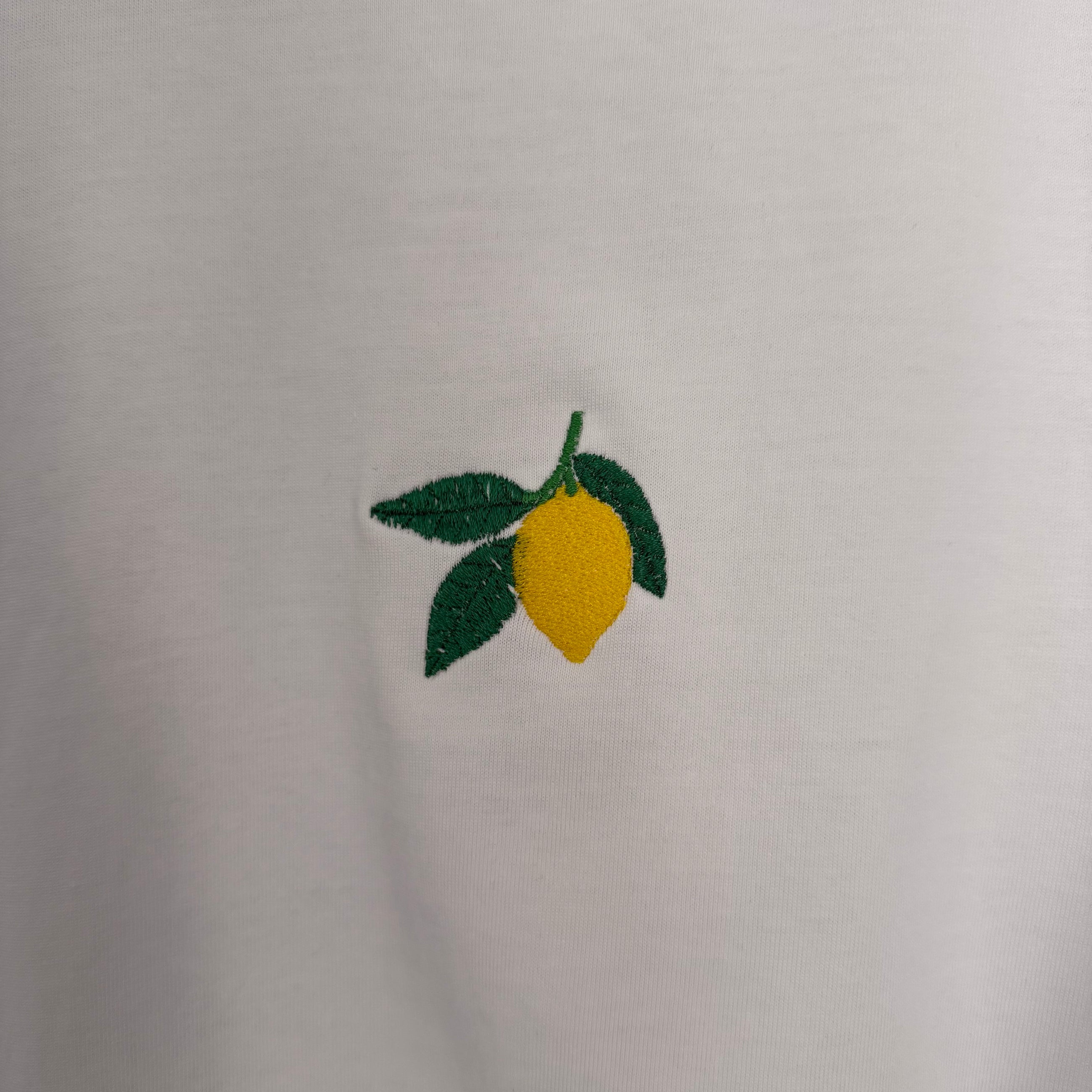 T-shirt brodé Citron – Édition Été 2025